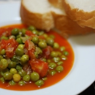 トルコ家庭料理★グリーンピースのトマト煮込み